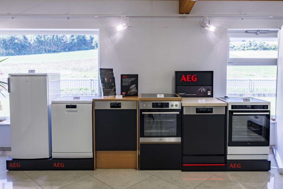 Küchensortiment AEG