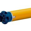 Gelber Somfy-Rohrmotor mit blauer Antriebseinheit – ideal für automatisierte Rollladensteuerung, erhältlich bei Elektro Maschler