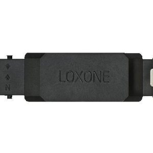 Loxone Strommessmodul zur Überwachung von Stromflüssen – kompakte Bauform mit L/N-Anschluss und Pfeilrichtung für korrekte Montage