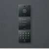 Loxone Türsprechstelle mit Kamera, Namensanzeige und Touch-Tastatur mit NFC-Funktion in schwarzer Glasoptik
