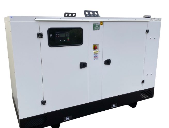 Leistungsstarkes stationäres Notstromaggregat mit Schallschutzgehäuse – zuverlässige Energiequelle für Dauerbetrieb oder Notfälle, einsetzbar in Verbindung mit Loxone-Systemen bei Elektro Maschler